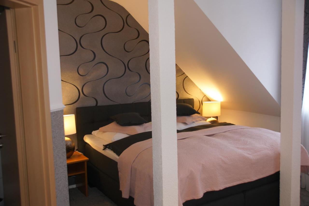Skinspa Apartments Idar-Oberstein Buitenkant foto