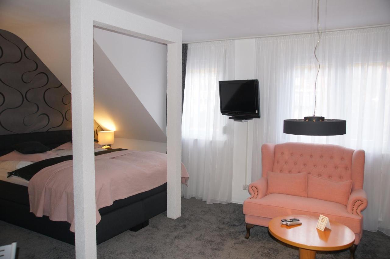 Skinspa Apartments Idar-Oberstein Buitenkant foto