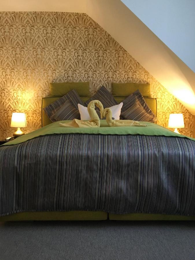 Skinspa Apartments Idar-Oberstein Buitenkant foto