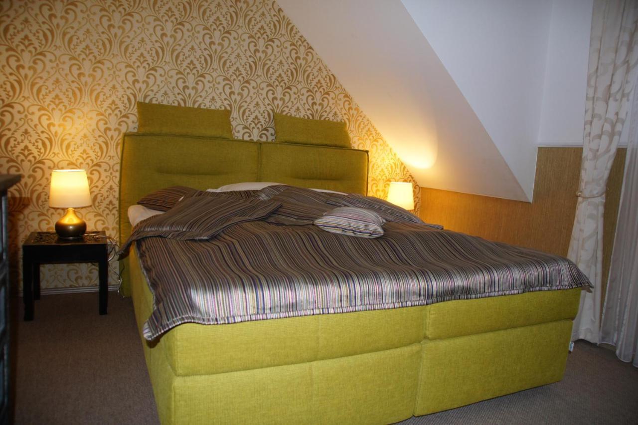 Skinspa Apartments Idar-Oberstein Buitenkant foto