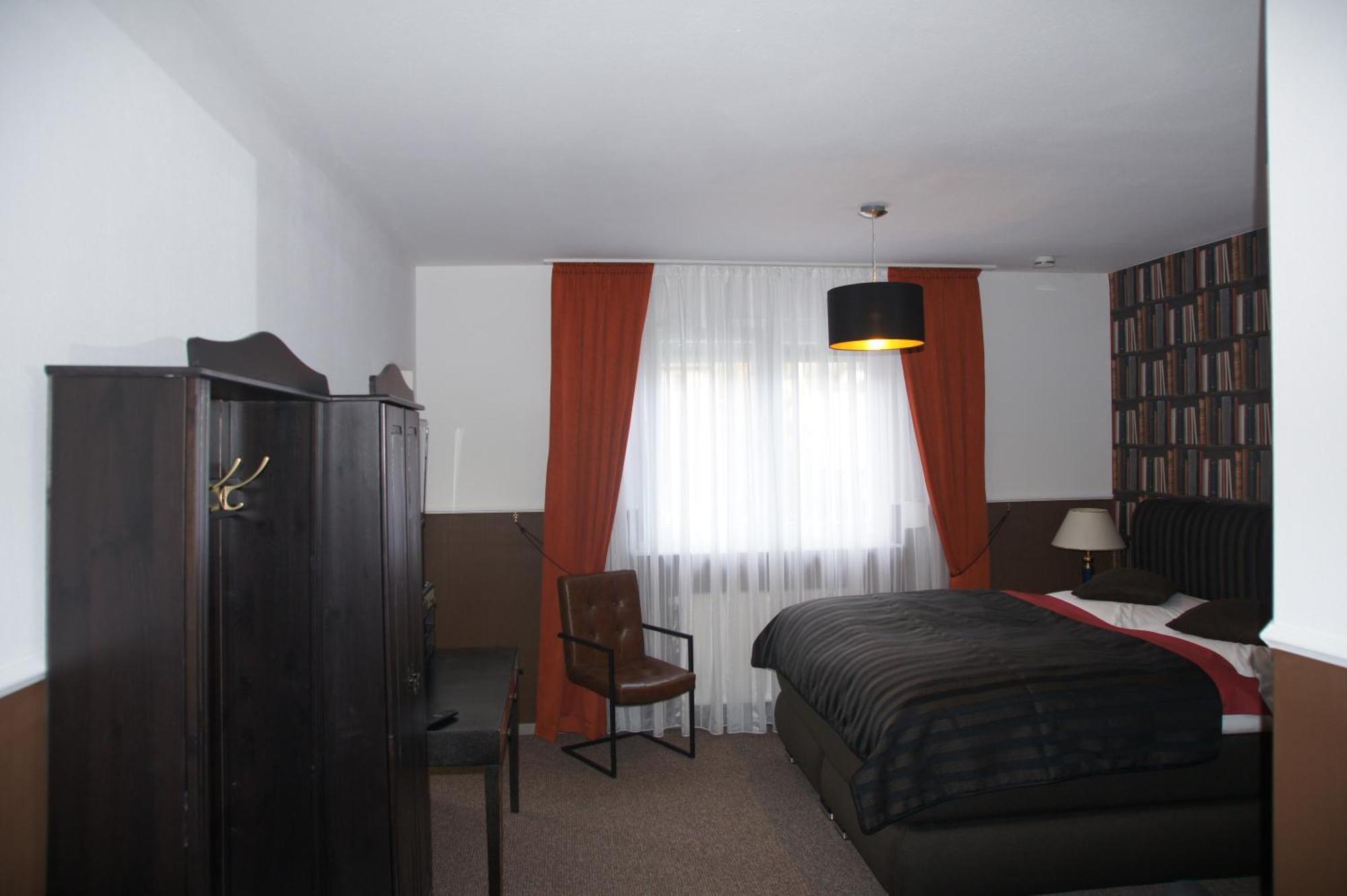 Skinspa Apartments Idar-Oberstein Buitenkant foto